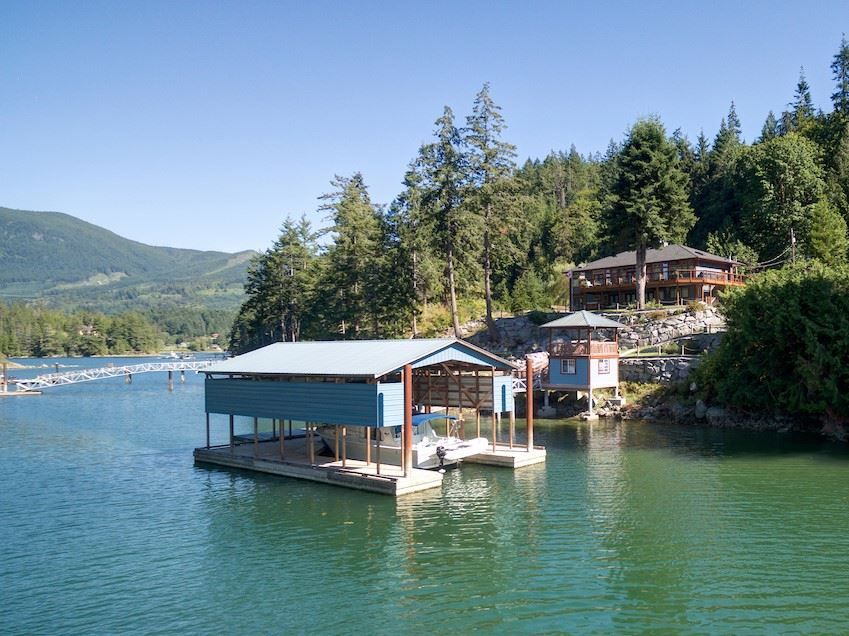 I have sold a property at 12853 SUNSHINE COAST HWY in Sechelt
