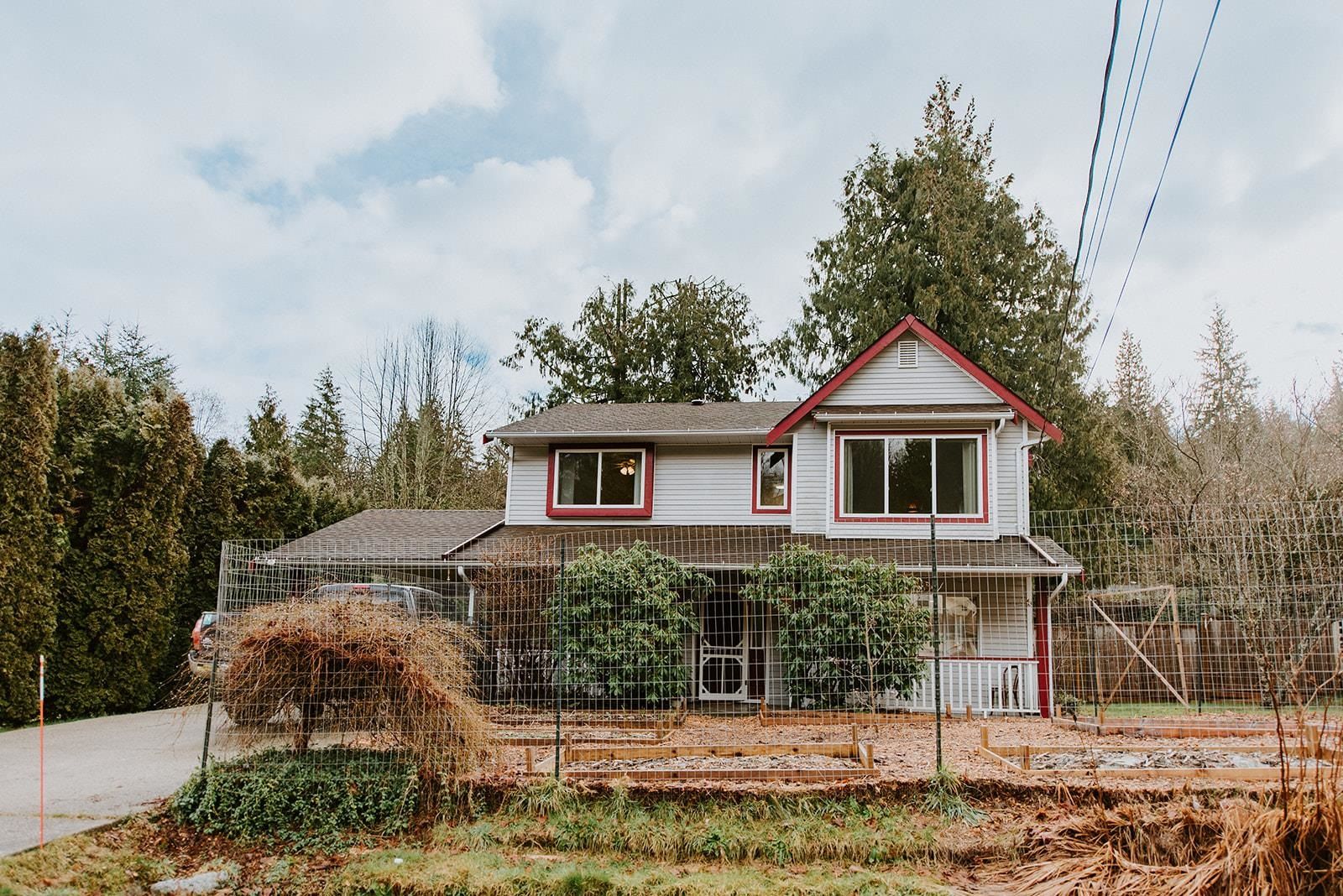 Open House. Open House on Saturday, February 25, 2023 11:00AM - 1:00PM
Join us to tour this lovely suited home in peaceful Langdale. Just minutes to ferries & local school.